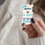 The Best Way To Start And End A Day Is With A Grateful Heart Stickers | Gratitude sticker collection, crafted with attention to detail, suitable for notebooks, planners, journals, laptops, phone cases and scrapbooks, supporting personal reflection through simple visuals.